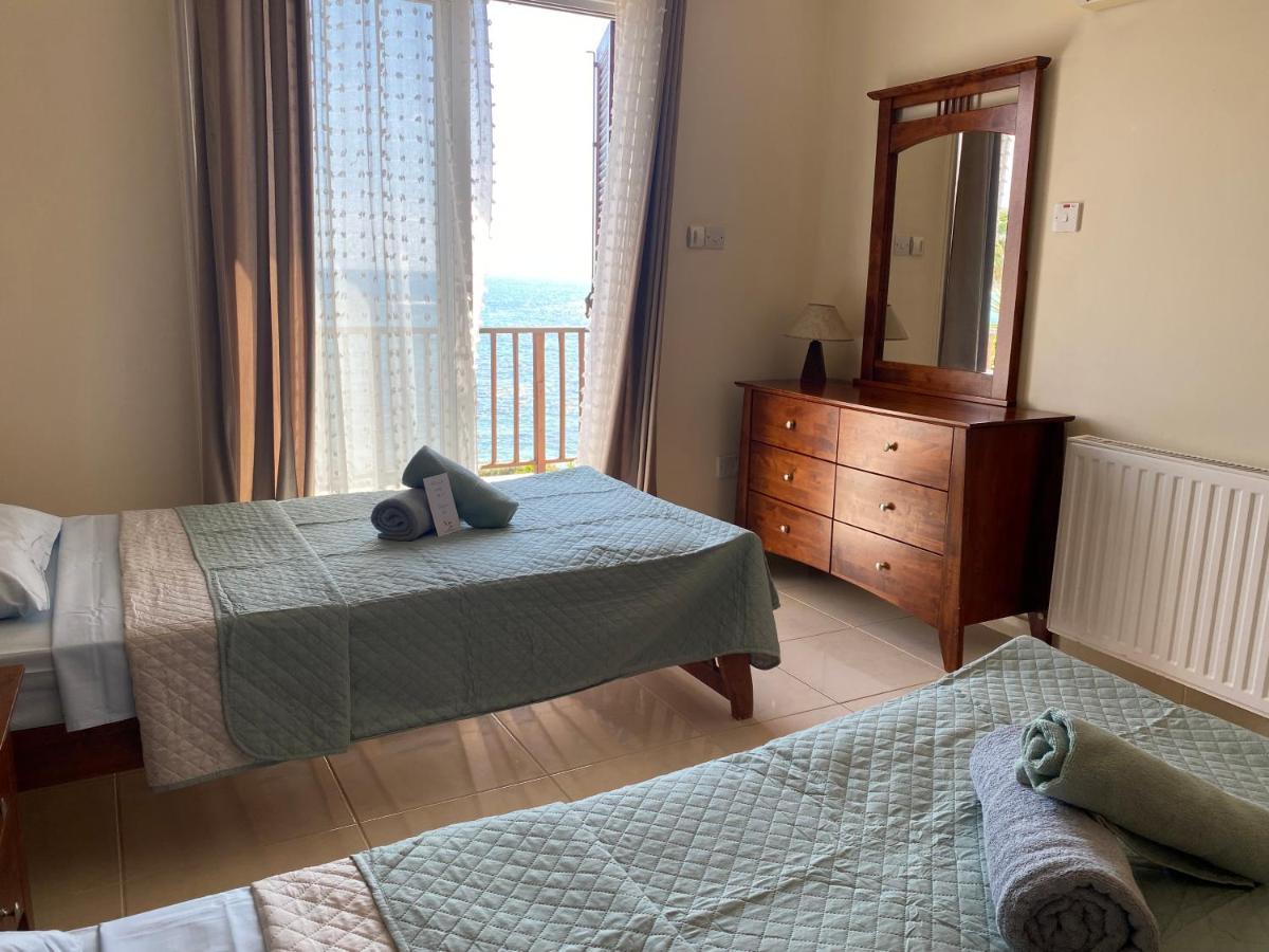 Amazing Front Line Villa In Coral Bay 페이야 외부 사진