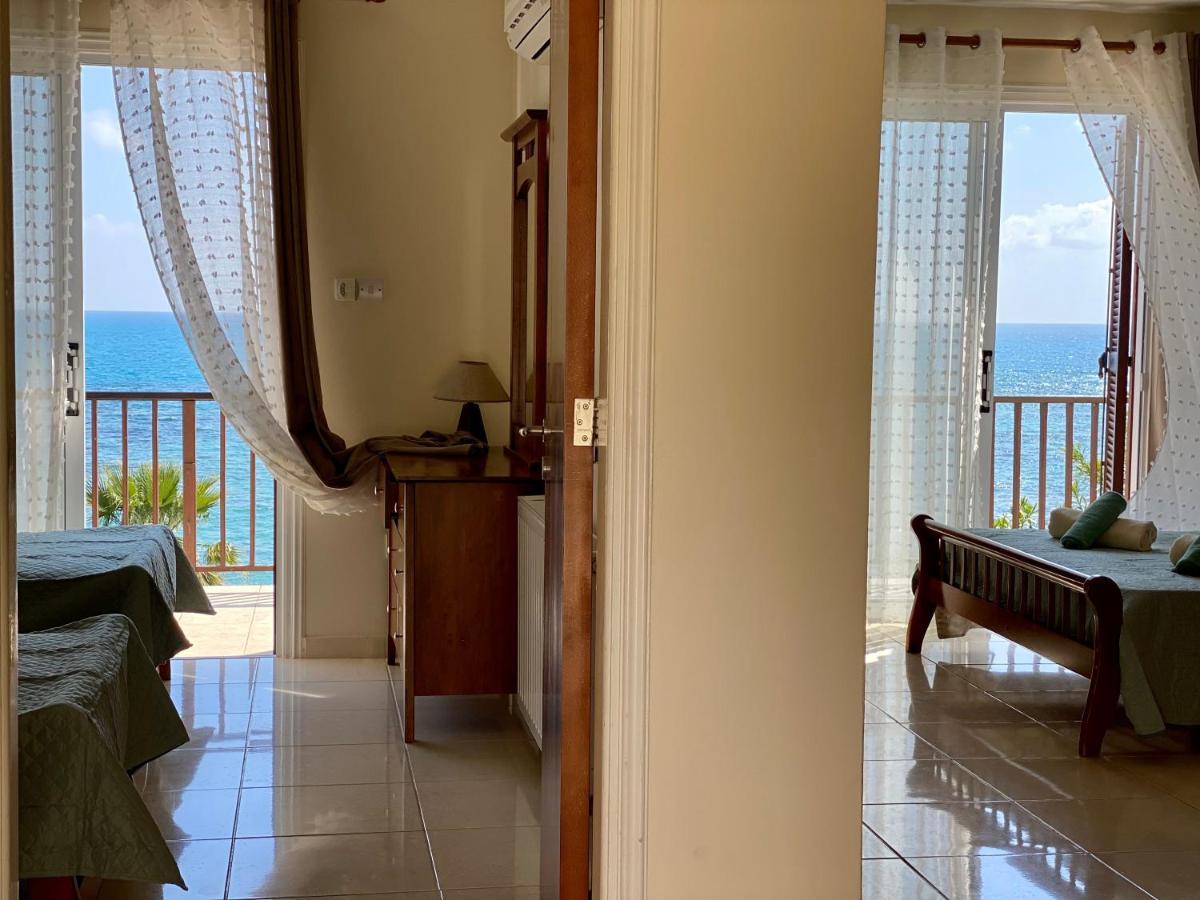 Amazing Front Line Villa In Coral Bay 페이야 외부 사진